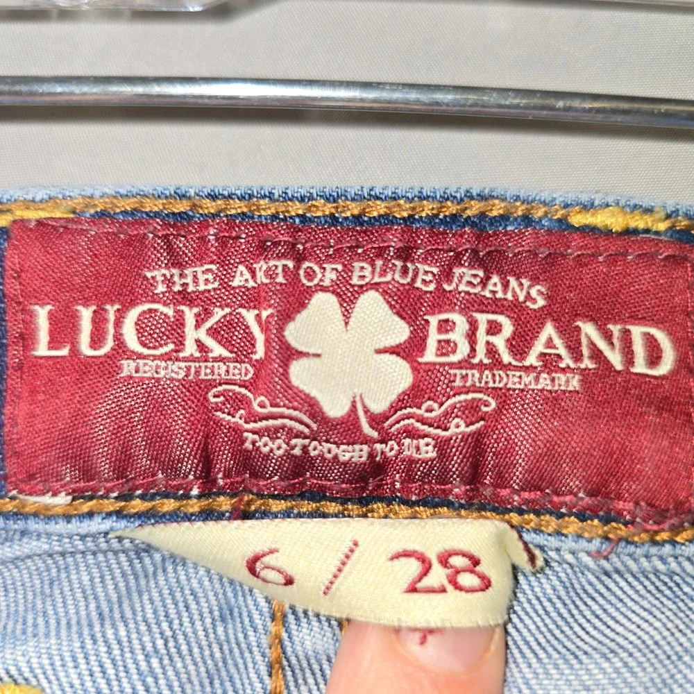 Lucky Brand Sweet N Crop straight Jeans 6/28 Womens Medium Wash Mid Rise Denim